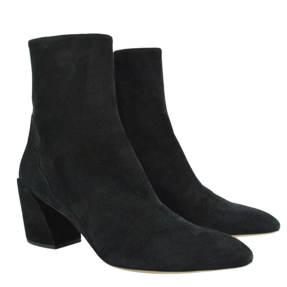 NIB boots